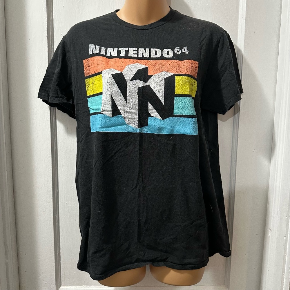 Nintendo 64 Retro Graphic Tee in M
